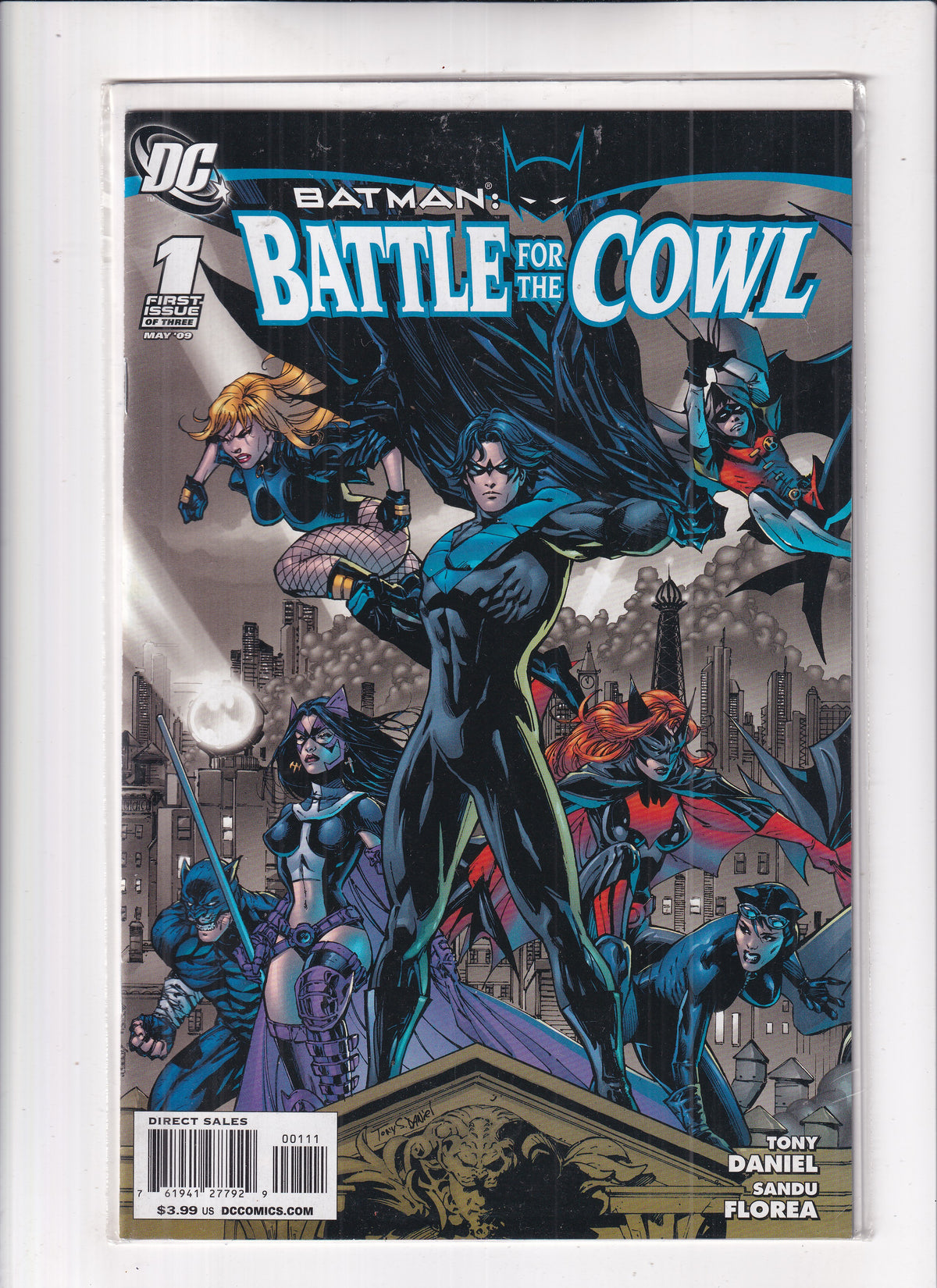 Batman Battle for the Cowl #1