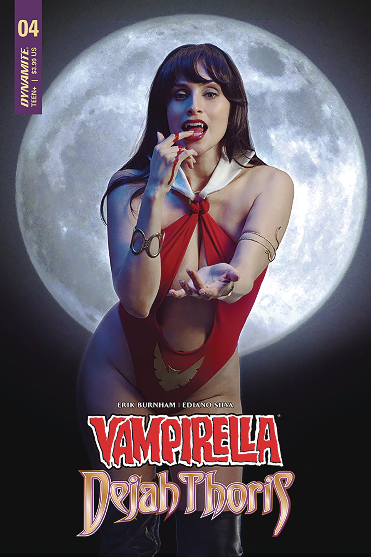 VAMPIRELLA DEJAH THORIS #4 VAMPIRELLA COSPLAY - Slab City Comics