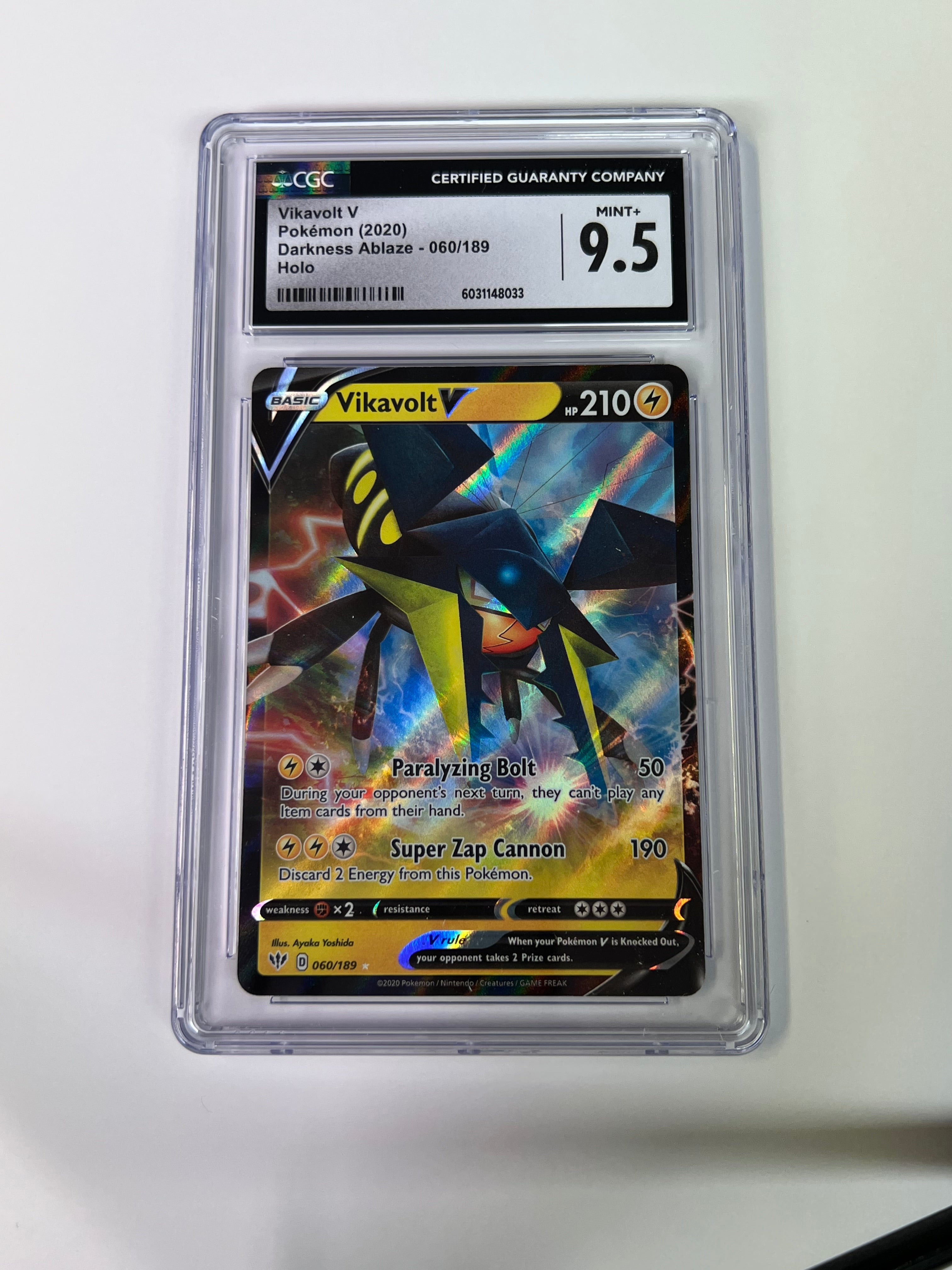 Vikavolt V Darkness Ablaze 060/189 CGC 9.5