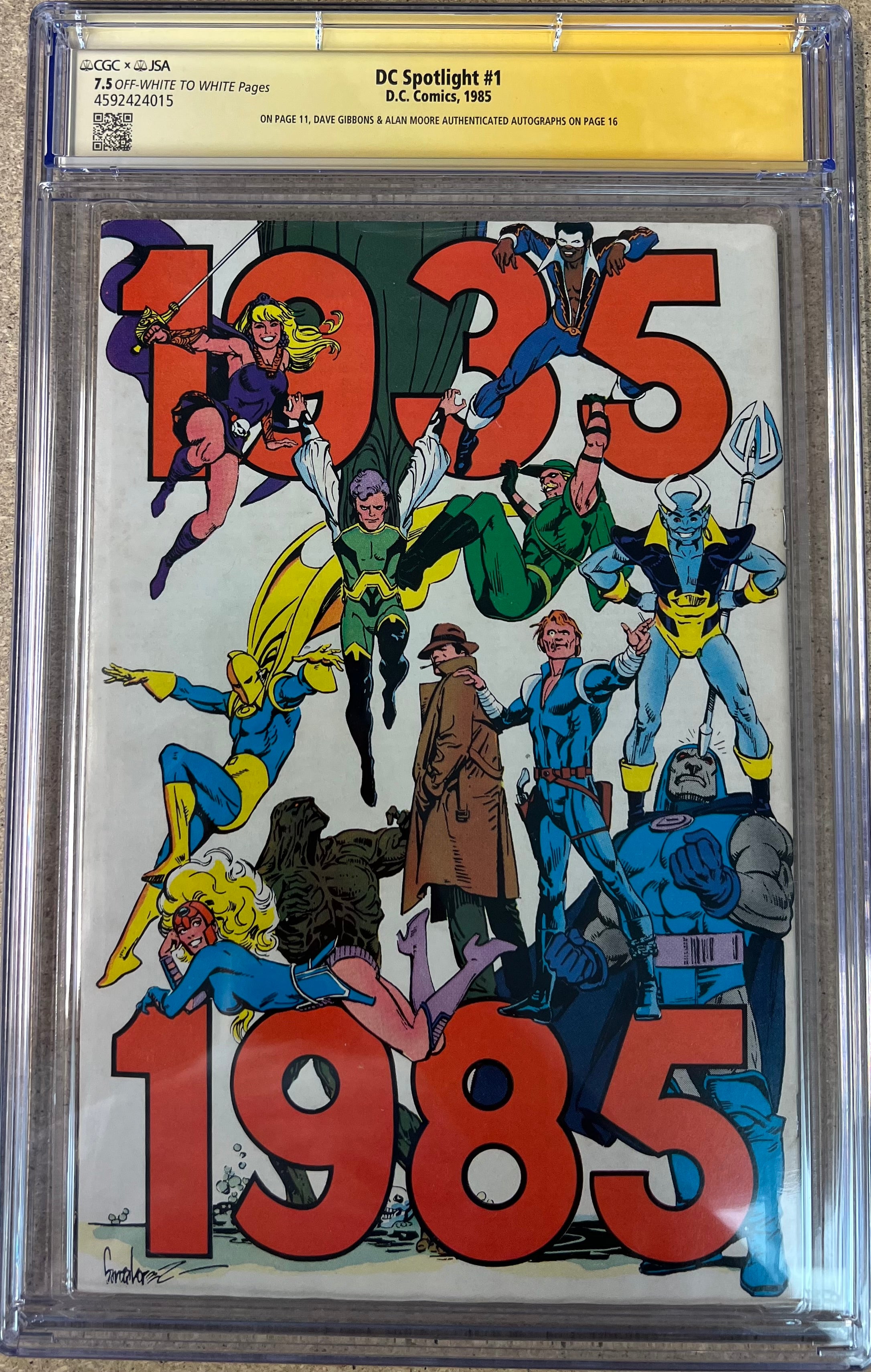 DC Spotlight #1 JSA X CGC 7.5