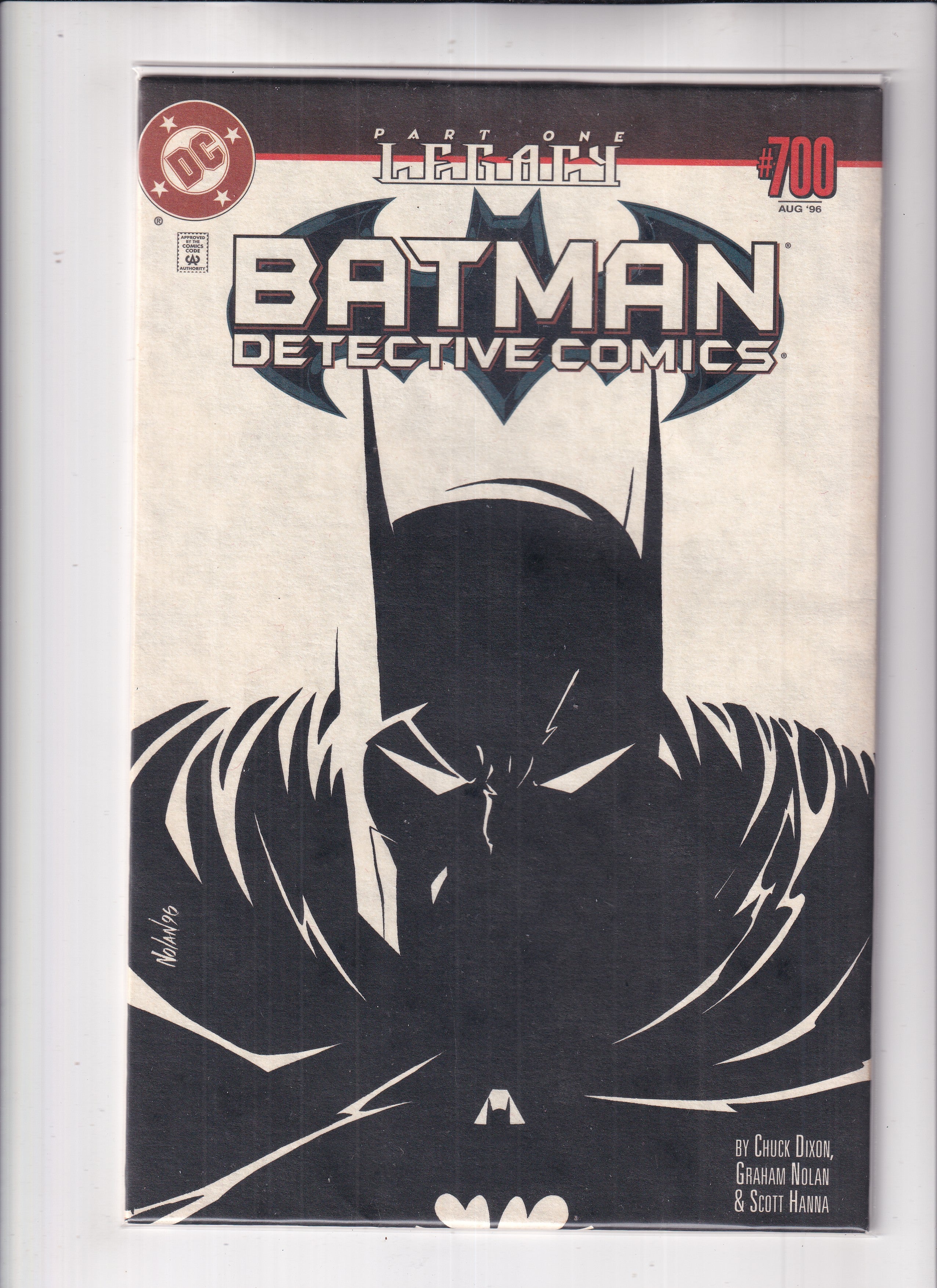 Detective Comics #700