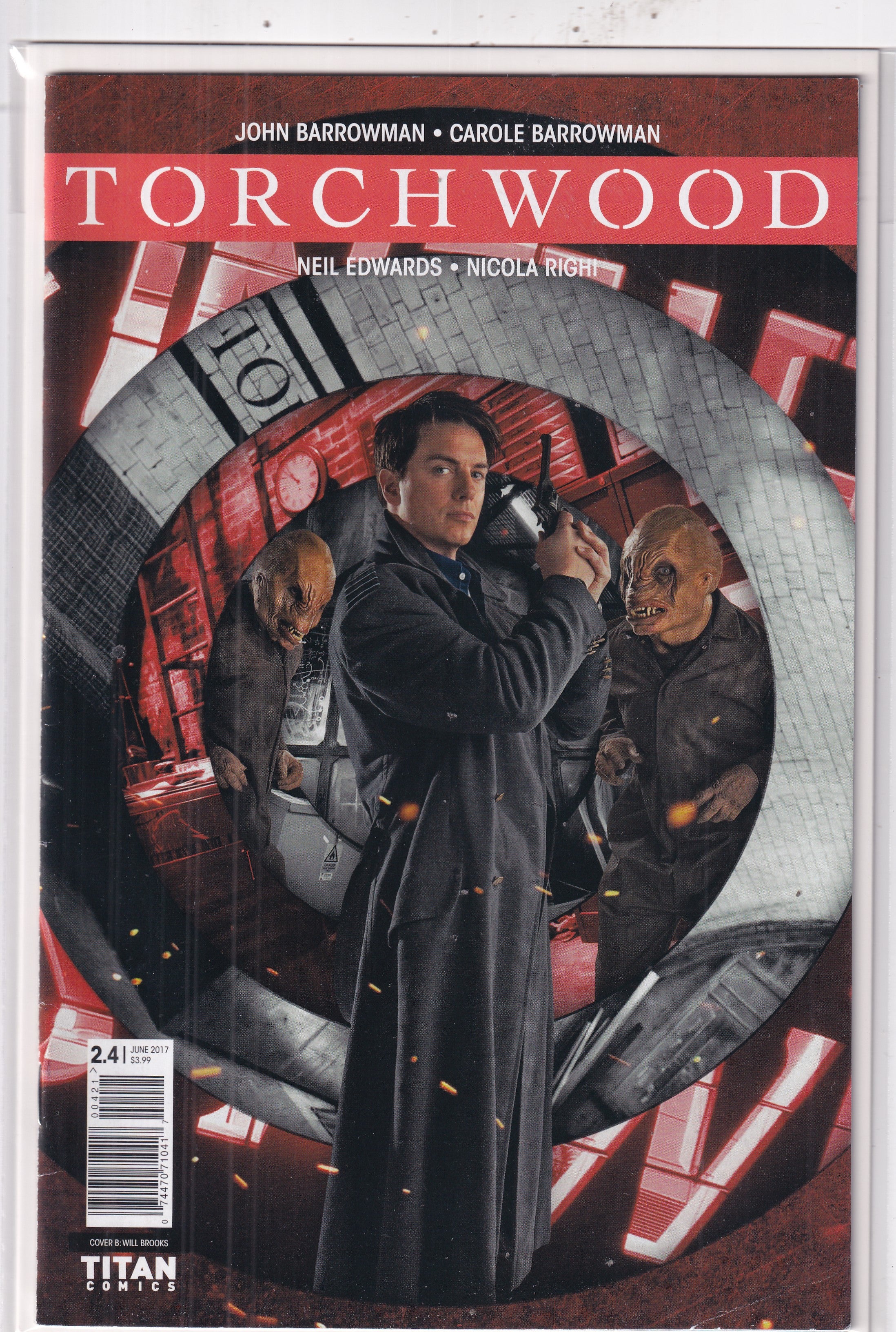 TORCHWOOD #2.4 VARIANT - Slab City Comics 